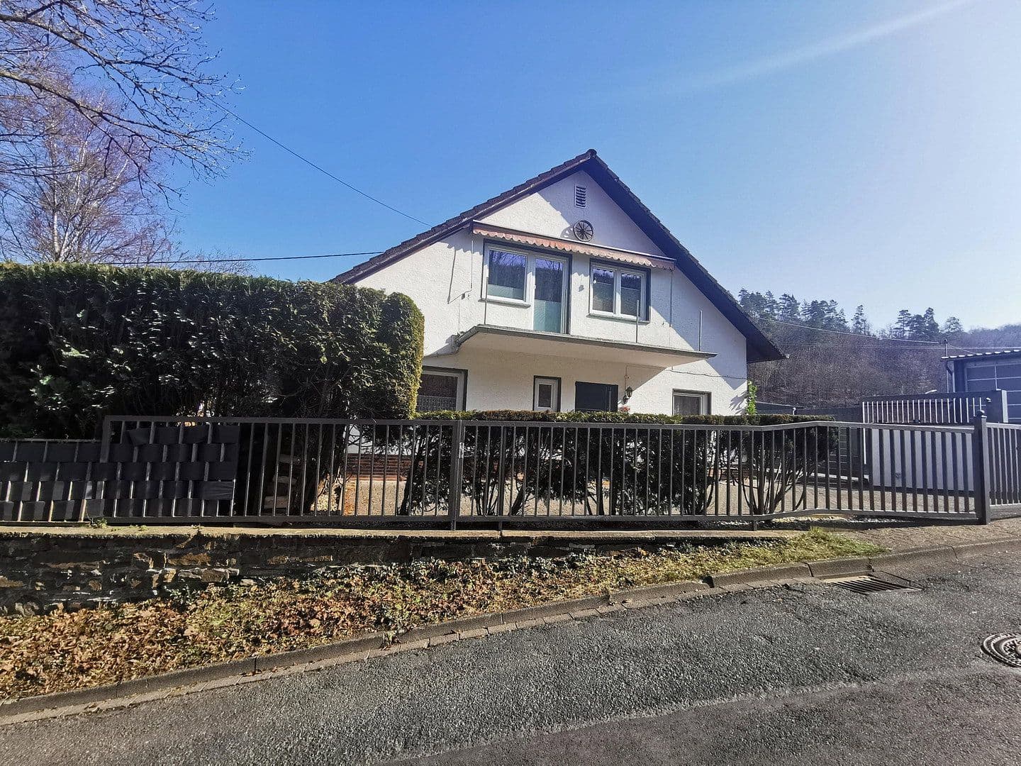Predaj domu 103 m², pozemek 360 m², Siegen, Severné Porýnie - Westfálsko Predaj domu 103 m², pozemek 360 m², Siegen, Severné Porýnie - Westfálsko
