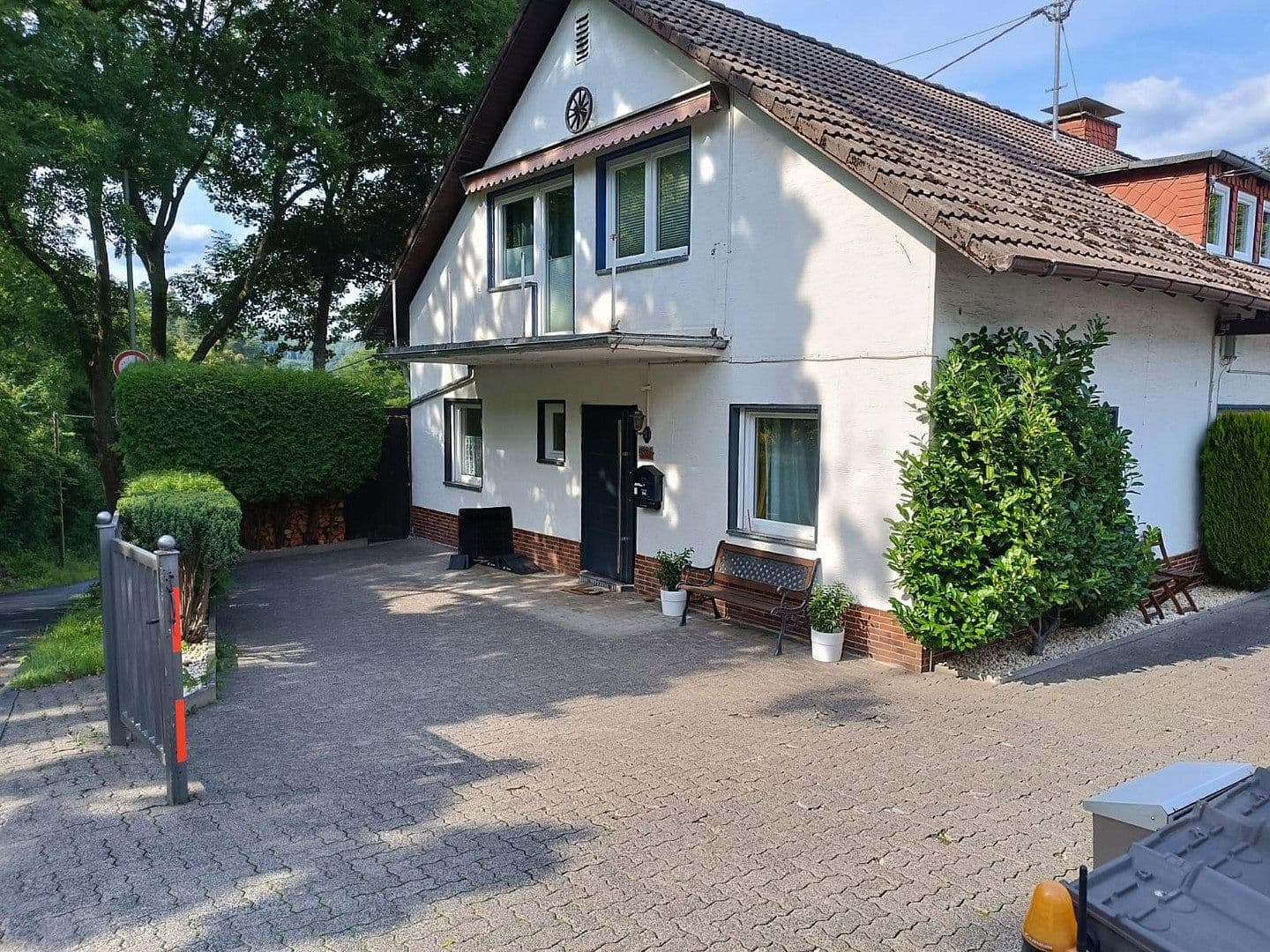 Predaj domu 103 m², pozemek 360 m², Siegen, Severné Porýnie - Westfálsko Predaj domu 103 m², pozemek 360 m², Siegen, Severné Porýnie - Westfálsko