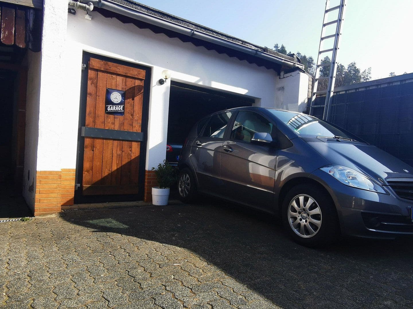 Predaj domu 103 m², pozemek 360 m², Siegen, Severné Porýnie - Westfálsko Predaj domu 103 m², pozemek 360 m², Siegen, Severné Porýnie - Westfálsko
