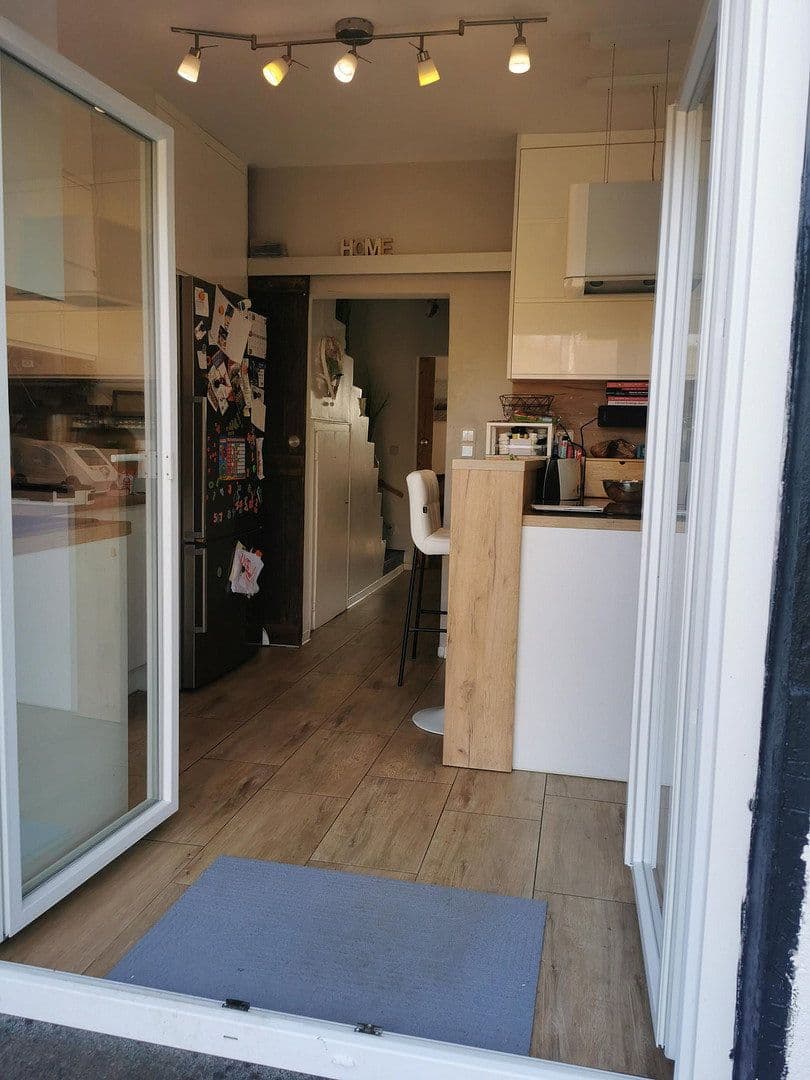 Predaj domu 103 m², pozemek 360 m², Siegen, Severné Porýnie - Westfálsko Predaj domu 103 m², pozemek 360 m², Siegen, Severné Porýnie - Westfálsko