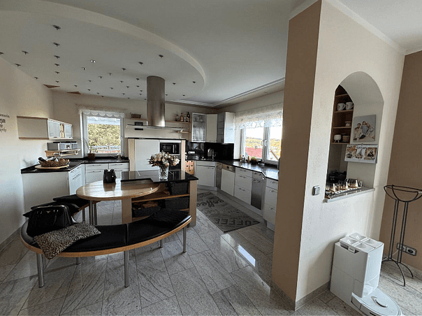 Prenájom domu 205 m², pozemek 780 m², Amberg, Bavorsko Prenájom domu 205 m², pozemek 780 m², Amberg, Bavorsko