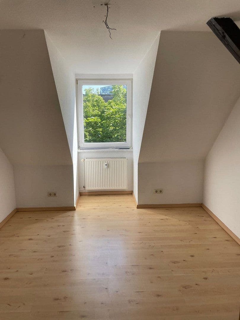 Prenájom bytu 3-izbový 112 m², Werderstraße 30, Dessau-Roßlau, Sasko-Anhaltsko Prenájom bytu 3-izbový 112 m², Werderstraße 30, Dessau-Roßlau, Sasko-Anhaltsko