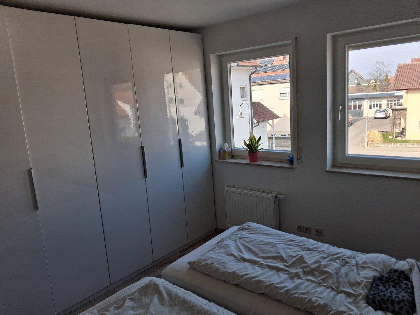 Prenájom bytu 2-izbový 60 m², Ummendorf, Bádensko-Wurttembersko Prenájom bytu 2-izbový 60 m², Ummendorf, Bádensko-Wurttembersko