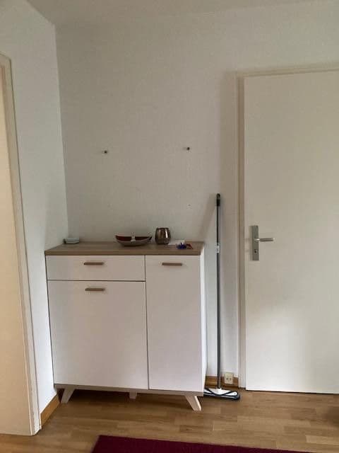 Prenájom bytu 2-izbový 55 m², München, Bavorsko Prenájom bytu 2-izbový 55 m², München, Bavorsko