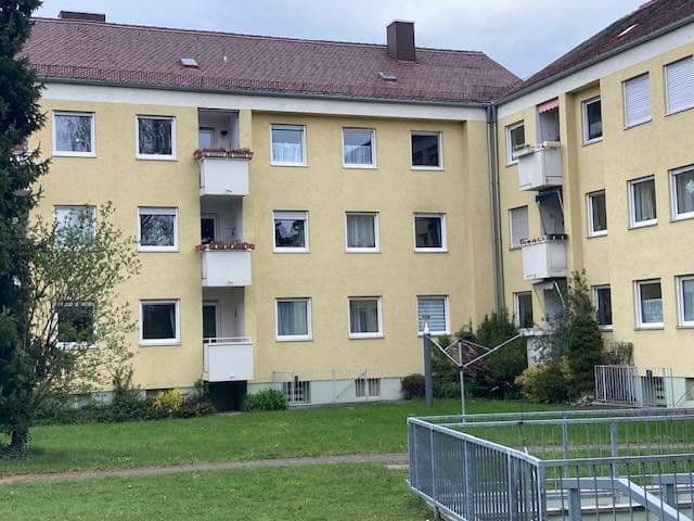 Prenájom bytu 2-izbový 55 m², München, Bavorsko Prenájom bytu 2-izbový 55 m², München, Bavorsko