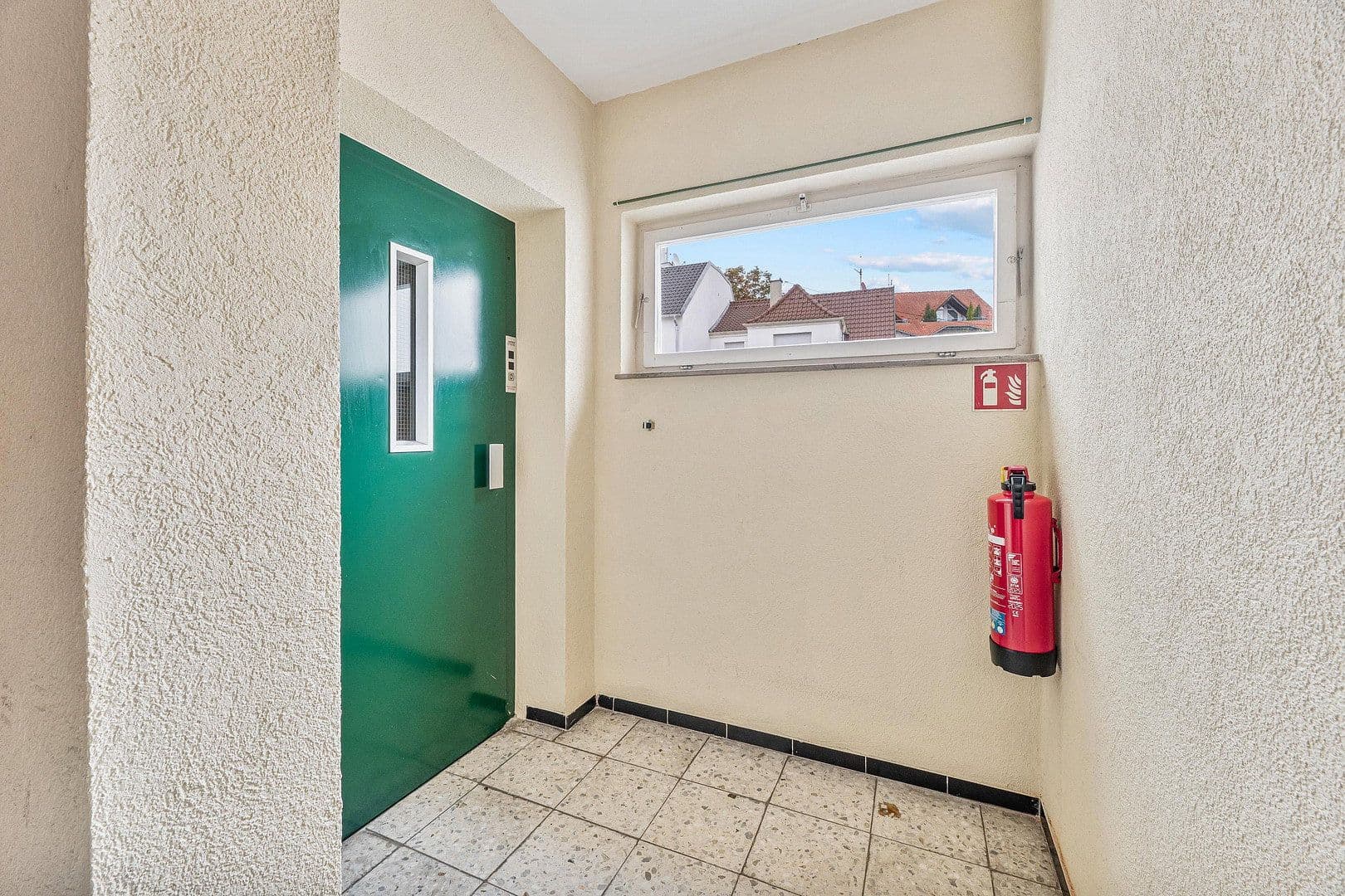Predaj bytu 3-izbový 75 m², Leonberg, Bádensko-Wurttembersko Predaj bytu 3-izbový 75 m², Leonberg, Bádensko-Wurttembersko