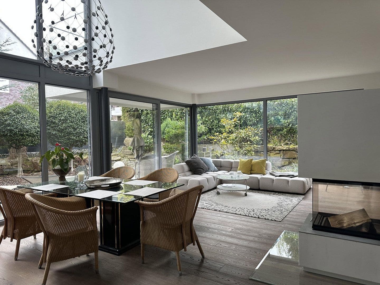 Predaj domu 346 m², pozemek 586 m², Witten, Severné Porýnie - Westfálsko Predaj domu 346 m², pozemek 586 m², Witten, Severné Porýnie - Westfálsko