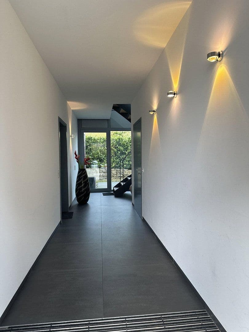Predaj domu 346 m², pozemek 586 m², Witten, Severné Porýnie - Westfálsko Predaj domu 346 m², pozemek 586 m², Witten, Severné Porýnie - Westfálsko