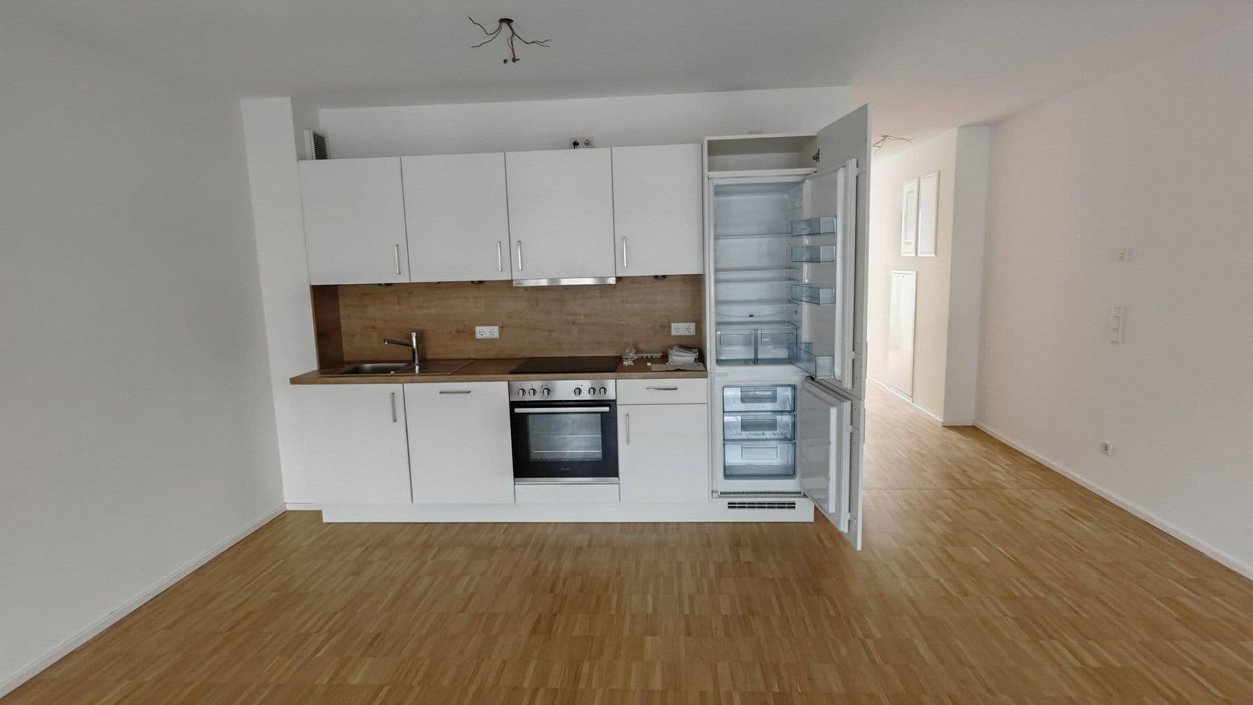 Prenájom bytu 2-izbový 70 m², Johanna-Dachs-Str. 36, Regensburg, Bavorsko Prenájom bytu 2-izbový 70 m², Johanna-Dachs-Str. 36, Regensburg, Bavorsko