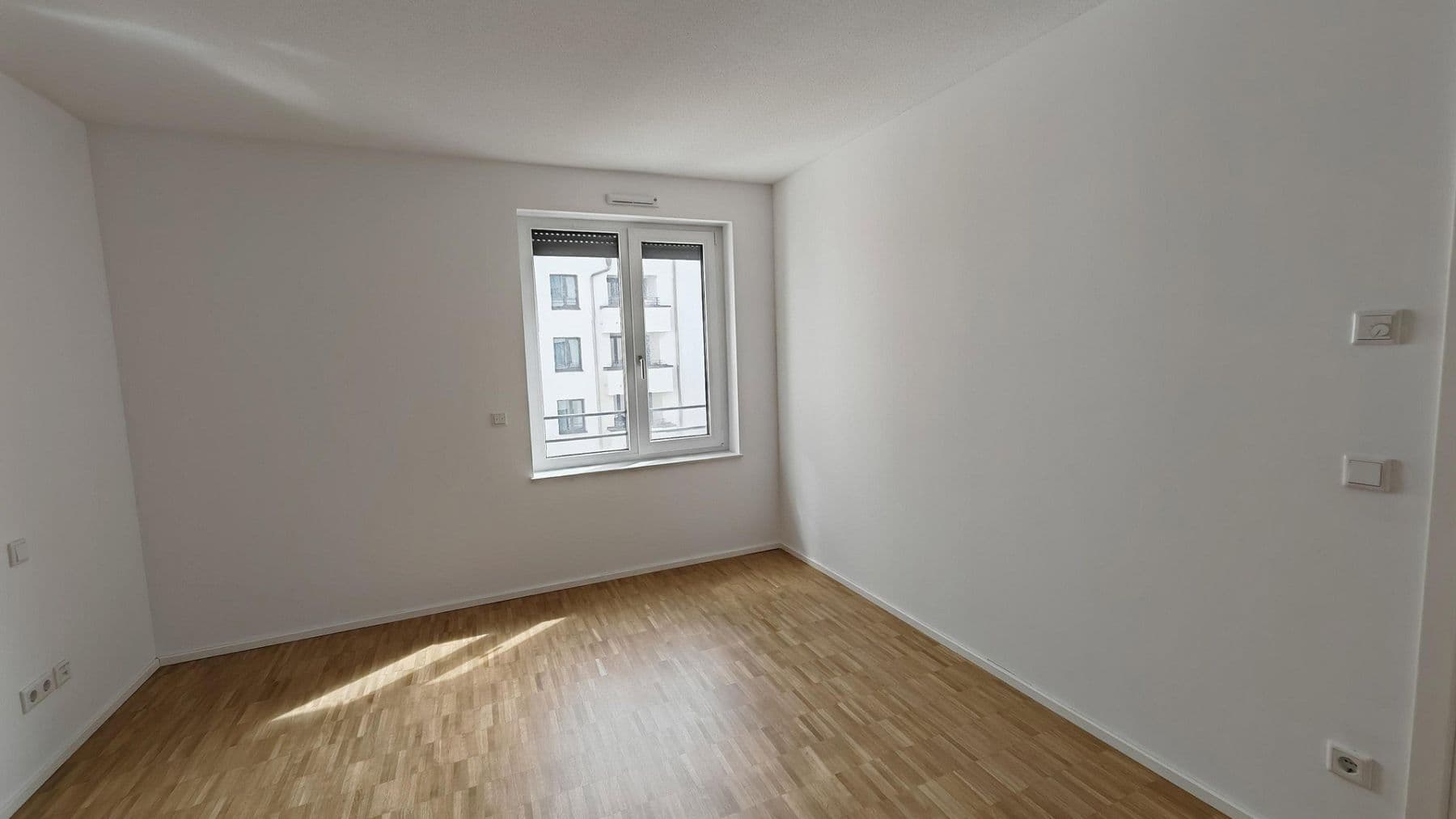Prenájom bytu 2-izbový 70 m², Johanna-Dachs-Str. 36, Regensburg, Bavorsko Prenájom bytu 2-izbový 70 m², Johanna-Dachs-Str. 36, Regensburg, Bavorsko