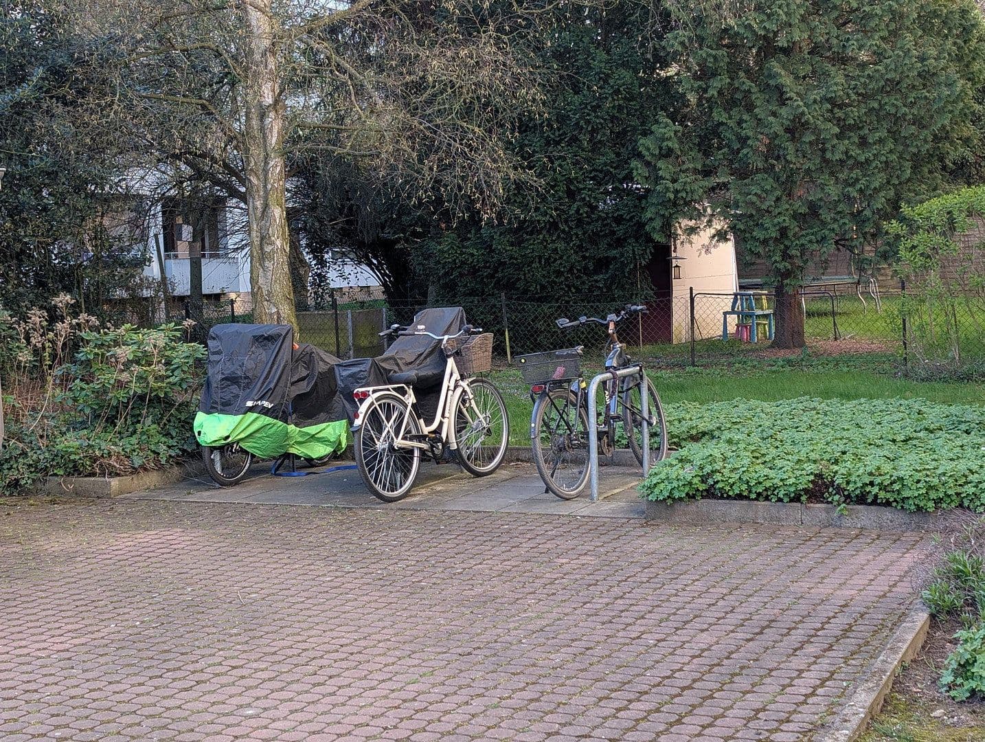 Predaj bytu 3-izbový 76 m², Hannover, Dolné Sasko Predaj bytu 3-izbový 76 m², Hannover, Dolné Sasko