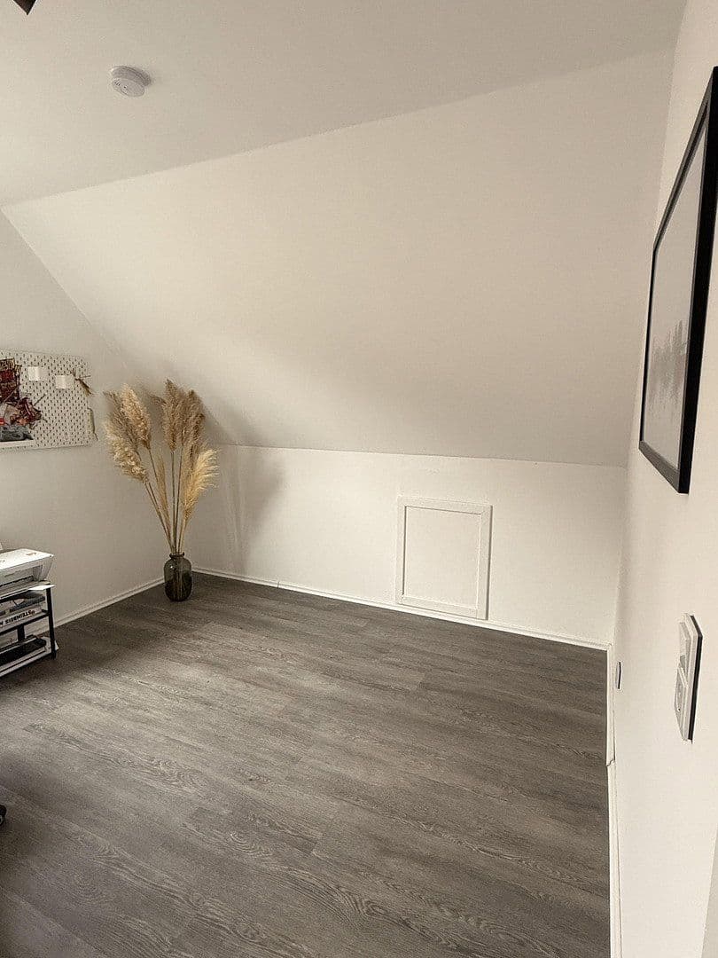 Predaj domu 113 m², pozemek 708 m², Wilhelm-Busch-Straße 22, Neumünster, Šlezvicko-Holštajnsko Predaj domu 113 m², pozemek 708 m², Wilhelm-Busch-Straße 22, Neumünster, Šlezvicko-Holštajnsko