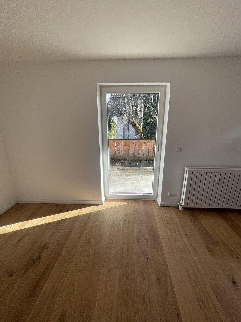 Predaj bytu 4-izbový 98 m², Glonn, Bavorsko Predaj bytu 4-izbový 98 m², Glonn, Bavorsko