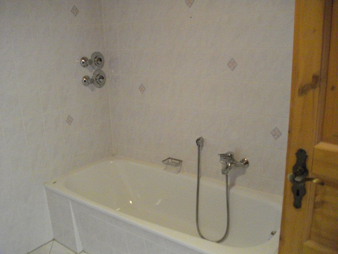 Prenájom bytu 3-izbový 80 m², Königsdorf, Bavorsko Prenájom bytu 3-izbový 80 m², Königsdorf, Bavorsko