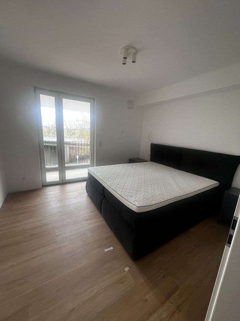 Prenájom bytu 3-izbový 73 m², Wendisch Evern, Dolné Sasko Prenájom bytu 3-izbový 73 m², Wendisch Evern, Dolné Sasko