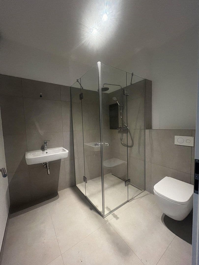 Prenájom bytu 3-izbový 73 m², Wendisch Evern, Dolné Sasko Prenájom bytu 3-izbový 73 m², Wendisch Evern, Dolné Sasko