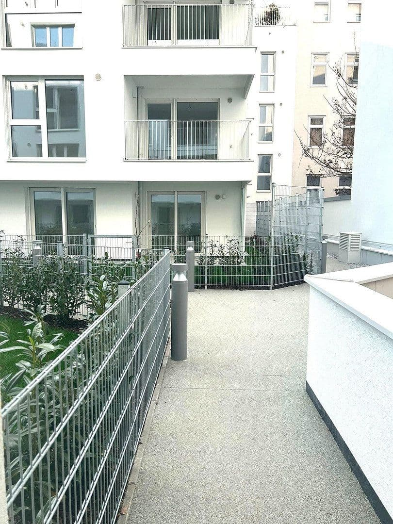 Prenájom bytu 3-izbový 65 m², Schimmelgasse, Wien, Viedeň Prenájom bytu 3-izbový 65 m², Schimmelgasse, Wien, Viedeň