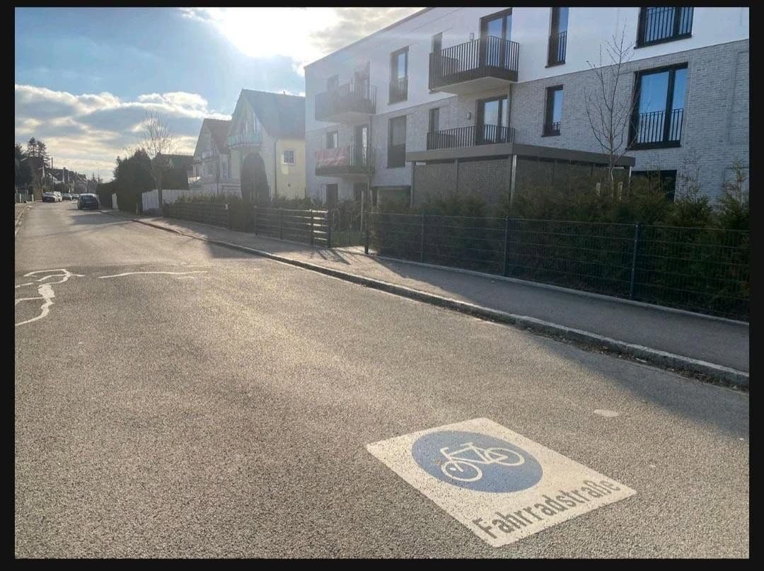 Prenájom bytu 2-izbový 65 m², Marienburgerstr 53a, München, Bavorsko Prenájom bytu 2-izbový 65 m², Marienburgerstr 53a, München, Bavorsko