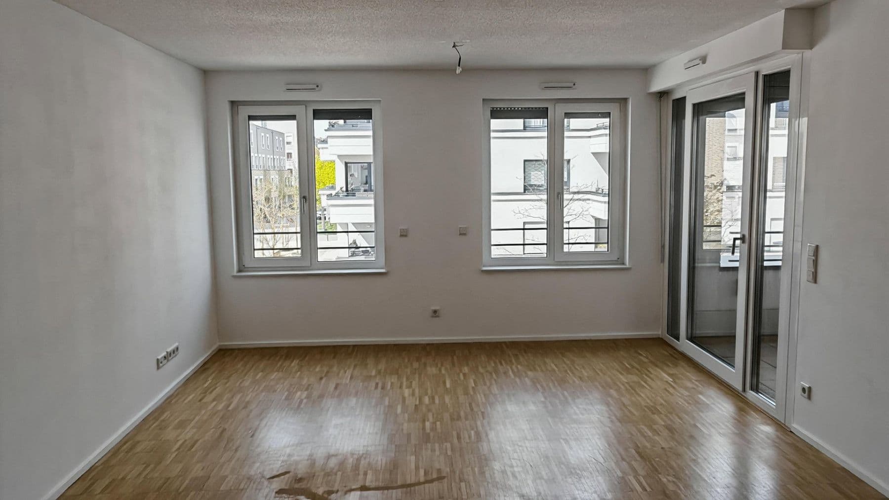 Prenájom bytu 2-izbový 69 m², Johanna-Dachs-Str. 36, Regensburg, Bavorsko Prenájom bytu 2-izbový 69 m², Johanna-Dachs-Str. 36, Regensburg, Bavorsko
