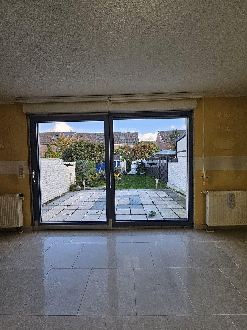 Predaj domu 115 m², pozemek 191 m², Duisburg Wanheim, Severné Porýnie - Westfálsko Predaj domu 115 m², pozemek 191 m², Duisburg Wanheim, Severné Porýnie - Westfálsko