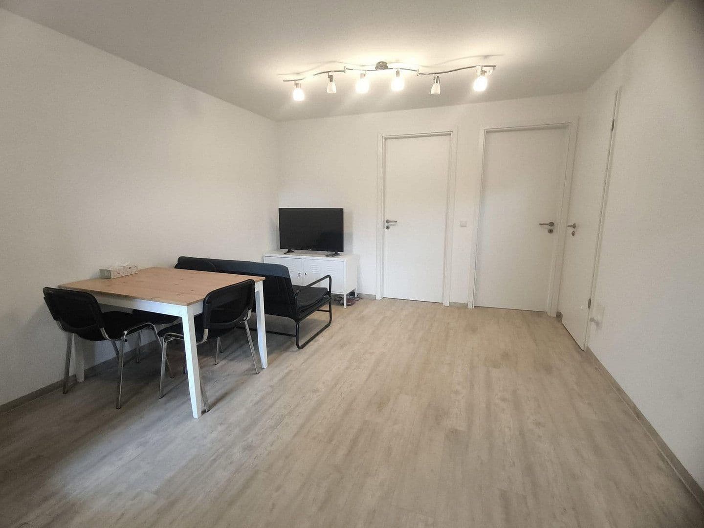 Prenájom bytu 3-izbový 51 m², Regensburgerstr. 41, Ingolstadt, Bavorsko Prenájom bytu 3-izbový 51 m², Regensburgerstr. 41, Ingolstadt, Bavorsko