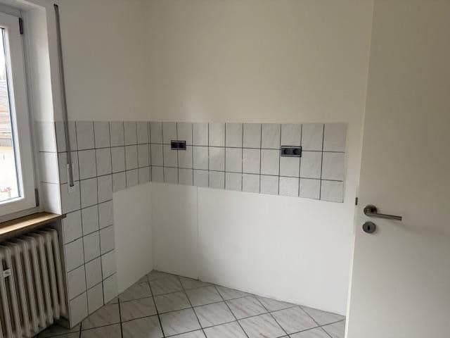 Prenájom bytu 3-izbový 85 m², Leinburg, Bavorsko Prenájom bytu 3-izbový 85 m², Leinburg, Bavorsko