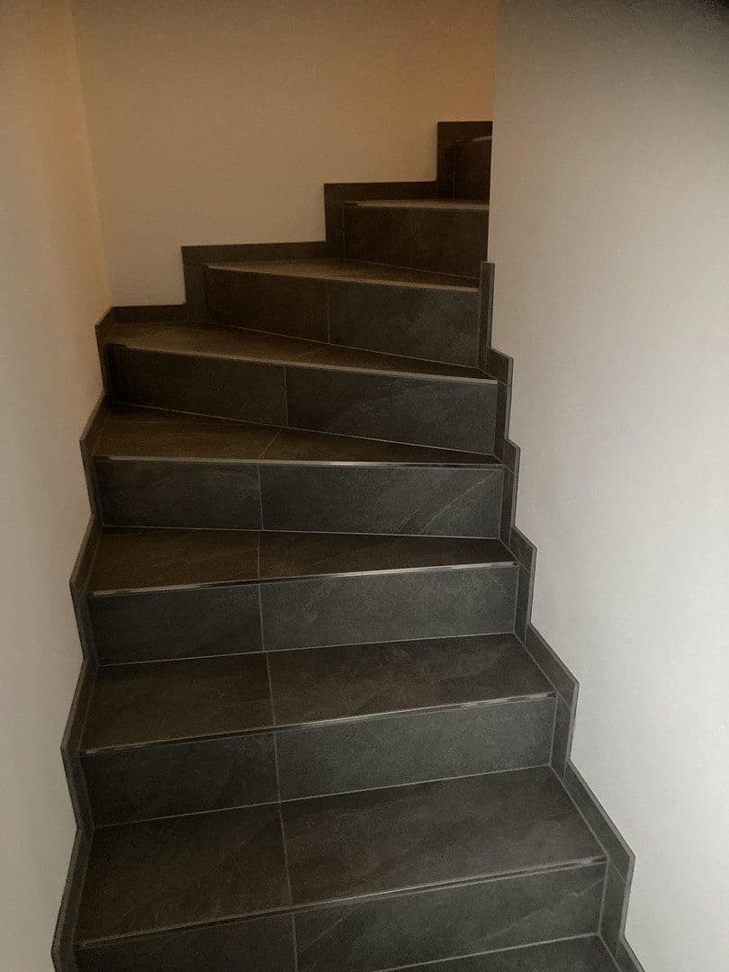 Prenájom domu 160 m², pozemek 450 m², Carlo Schellemannstr 26B, Eggenfelden, Bavorsko Prenájom domu 160 m², pozemek 450 m², Carlo Schellemannstr 26B, Eggenfelden, Bavorsko