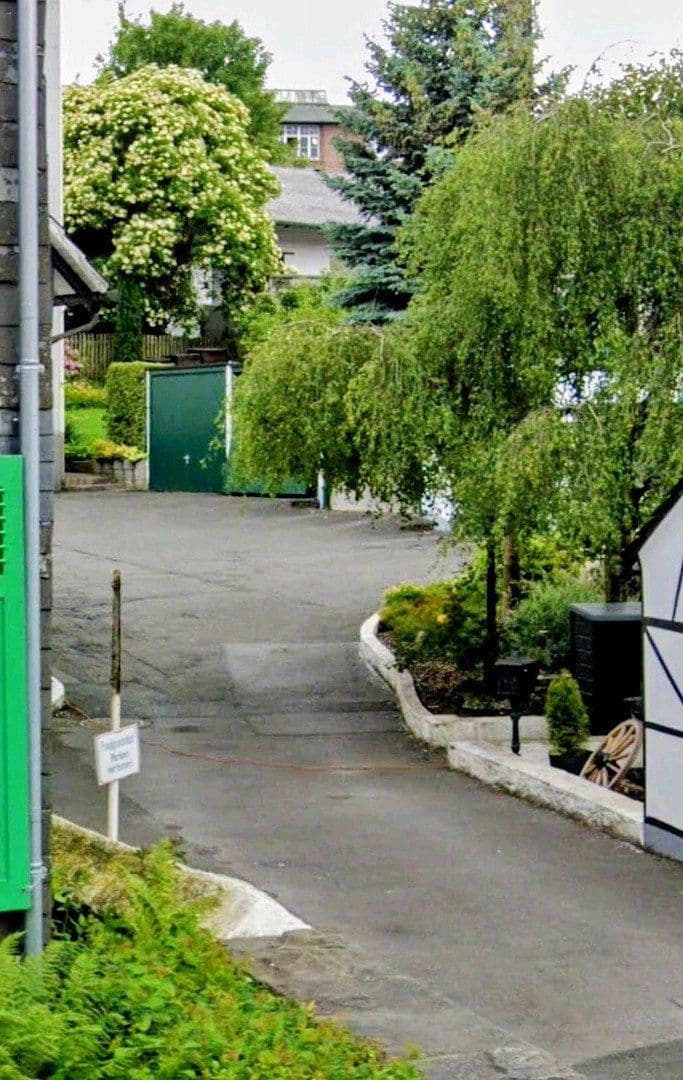 Predaj domu 733 m², pozemek 1.239 m², Wuppertal, Severné Porýnie - Westfálsko Predaj domu 733 m², pozemek 1.239 m², Wuppertal, Severné Porýnie - Westfálsko