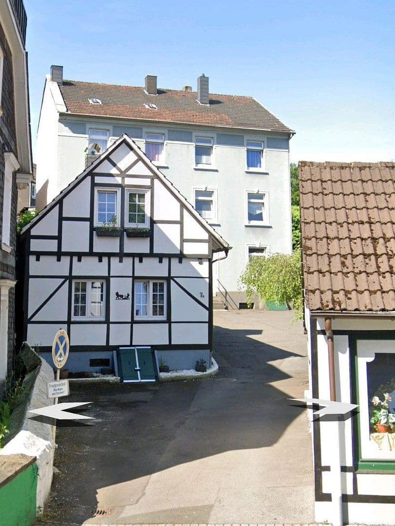 Predaj domu 733 m², pozemek 1.239 m², Wuppertal, Severné Porýnie - Westfálsko Predaj domu 733 m², pozemek 1.239 m², Wuppertal, Severné Porýnie - Westfálsko