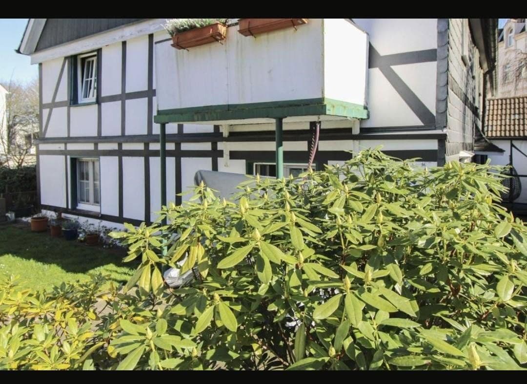 Predaj domu 733 m², pozemek 1.239 m², Wuppertal, Severné Porýnie - Westfálsko Predaj domu 733 m², pozemek 1.239 m², Wuppertal, Severné Porýnie - Westfálsko