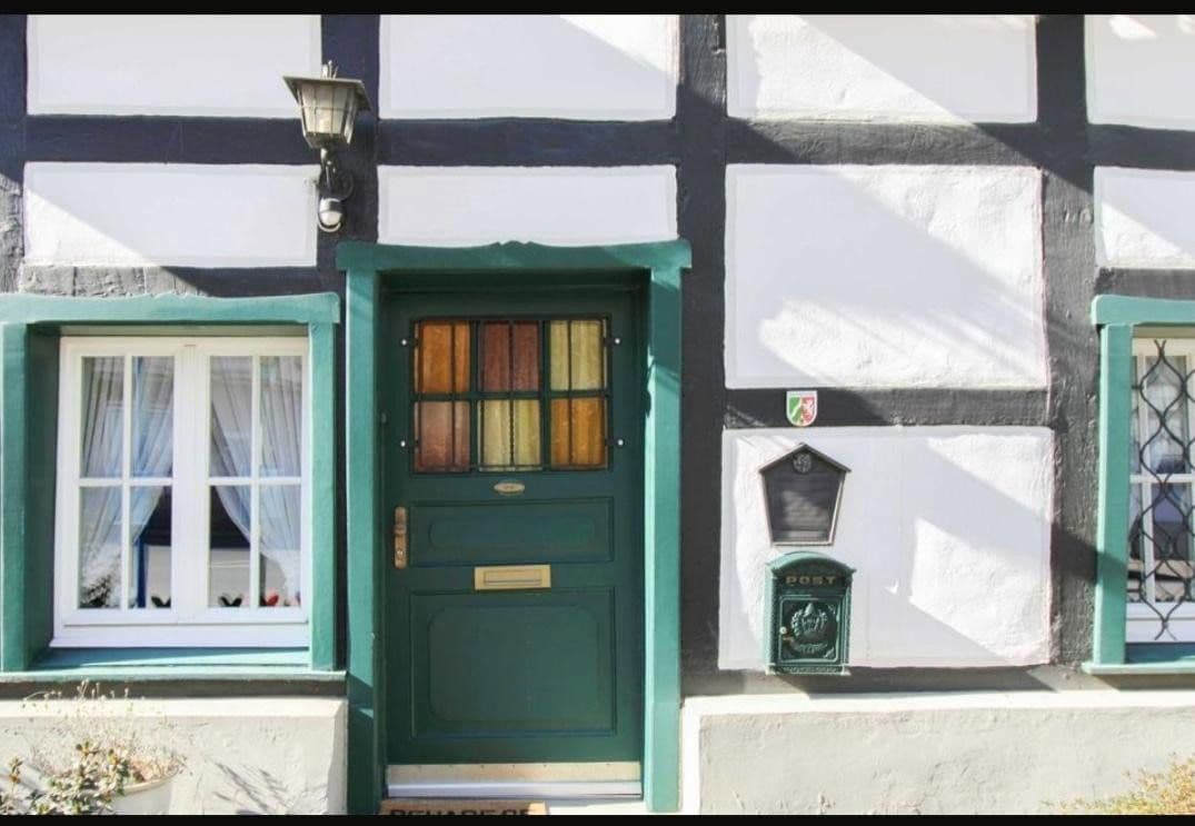 Predaj domu 733 m², pozemek 1.239 m², Wuppertal, Severné Porýnie - Westfálsko Predaj domu 733 m², pozemek 1.239 m², Wuppertal, Severné Porýnie - Westfálsko