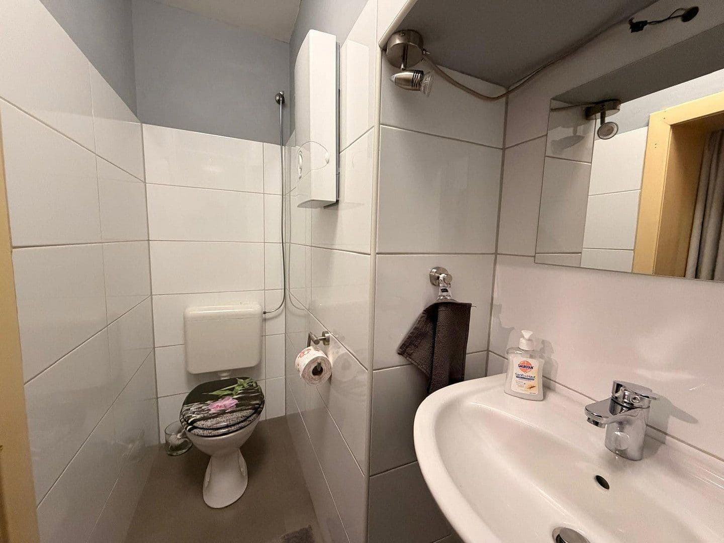 Predaj domu 733 m², pozemek 1.239 m², Wuppertal, Severné Porýnie - Westfálsko Predaj domu 733 m², pozemek 1.239 m², Wuppertal, Severné Porýnie - Westfálsko