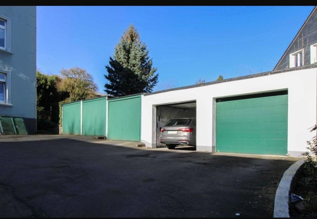 Predaj domu 733 m², pozemek 1.239 m², Wuppertal, Severné Porýnie - Westfálsko Predaj domu 733 m², pozemek 1.239 m², Wuppertal, Severné Porýnie - Westfálsko