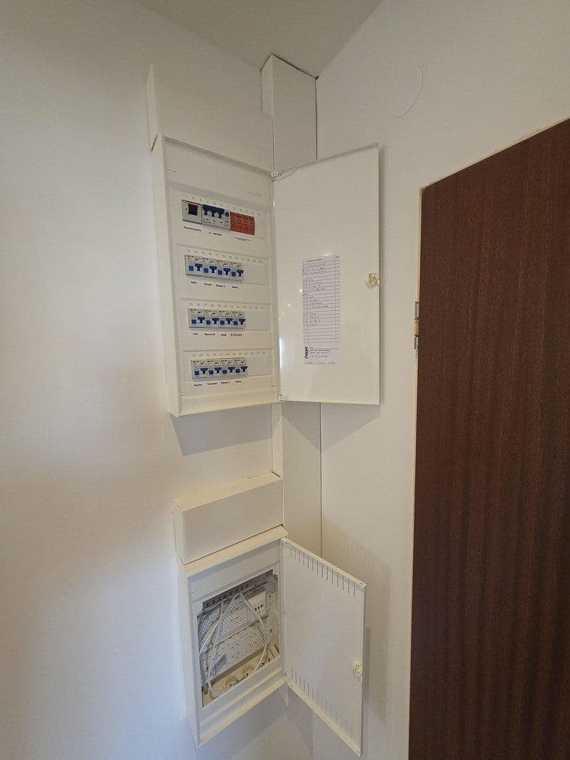 Prenájom bytu 3-izbový 90 m², Ulzburger Straße 693, Norderstedt, Šlezvicko-Holštajnsko Prenájom bytu 3-izbový 90 m², Ulzburger Straße 693, Norderstedt, Šlezvicko-Holštajnsko