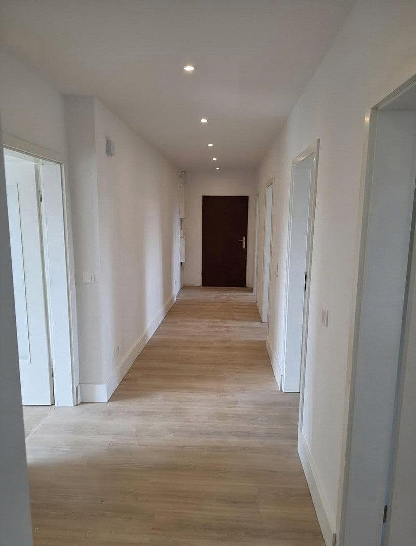 Prenájom bytu 3-izbový 90 m², Ulzburger Straße 693, Norderstedt, Šlezvicko-Holštajnsko Prenájom bytu 3-izbový 90 m², Ulzburger Straße 693, Norderstedt, Šlezvicko-Holštajnsko