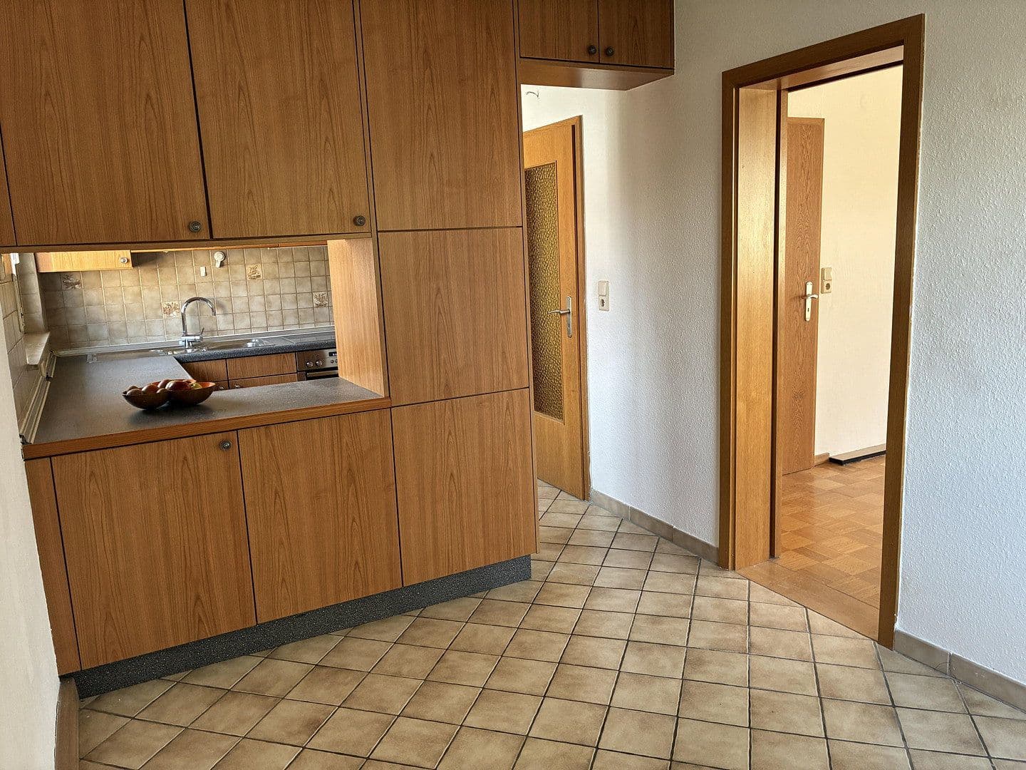 Prenájom bytu 3-izbový 78 m², Filderstadt, Bádensko-Wurttembersko Prenájom bytu 3-izbový 78 m², Filderstadt, Bádensko-Wurttembersko