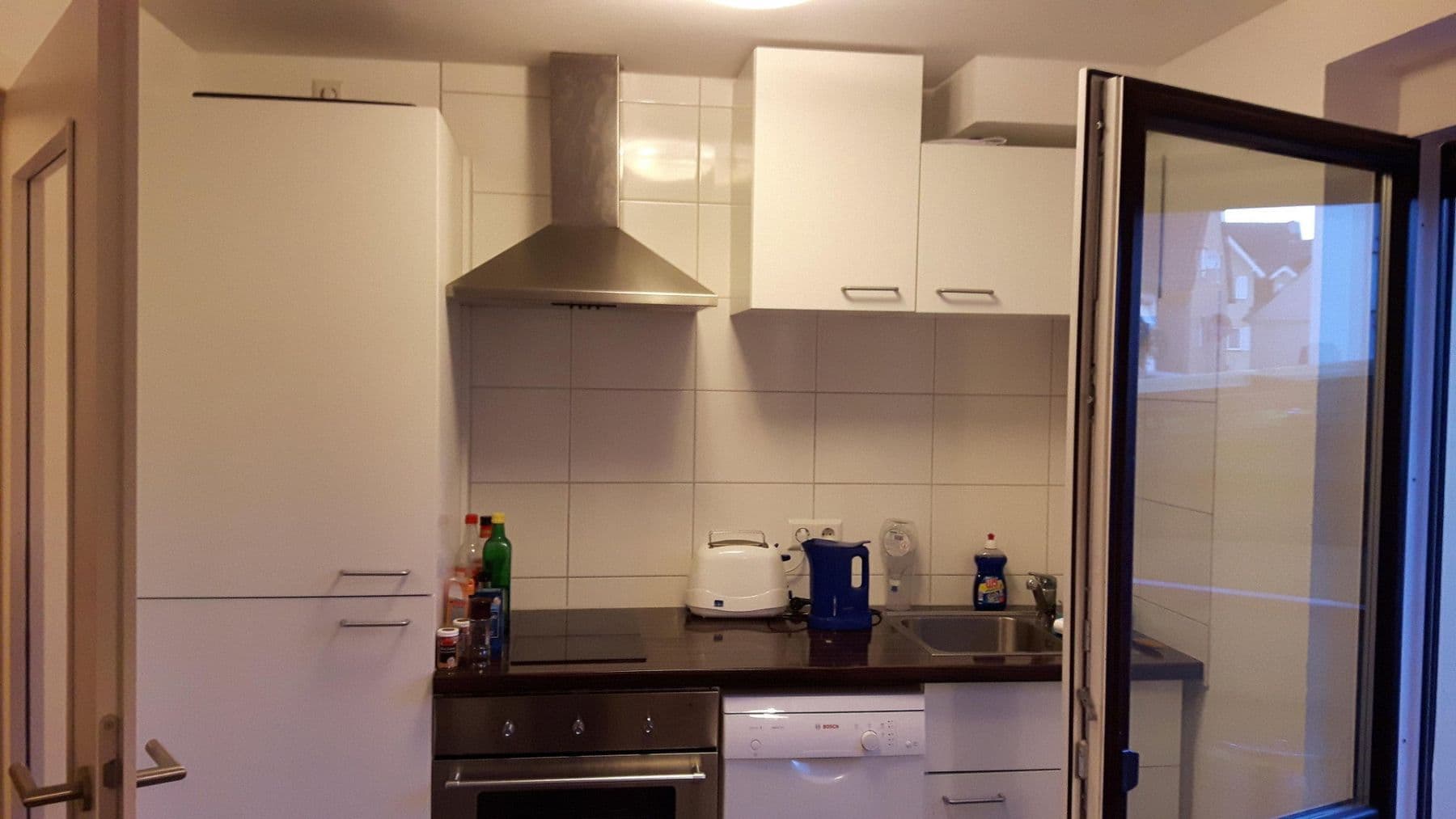 Prenájom bytu 11 m², Stuttgart, Bádensko-Wurttembersko Prenájom bytu 11 m², Stuttgart, Bádensko-Wurttembersko