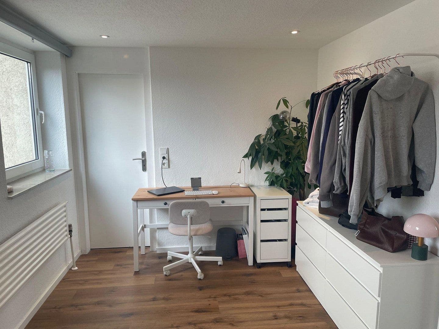 Prenájom bytu 4-izbový 73 m², Schwabenstraße 1a, Bayern - Würzburg, Bavorsko Prenájom bytu 4-izbový 73 m², Schwabenstraße 1a, Bayern - Würzburg, Bavorsko