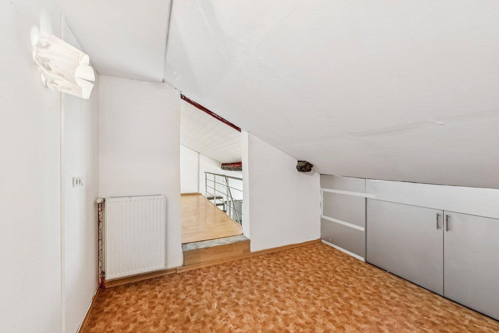 Prenájom bytu 3-izbový 180 m², Bergheim, Severné Porýnie - Westfálsko Prenájom bytu 3-izbový 180 m², Bergheim, Severné Porýnie - Westfálsko