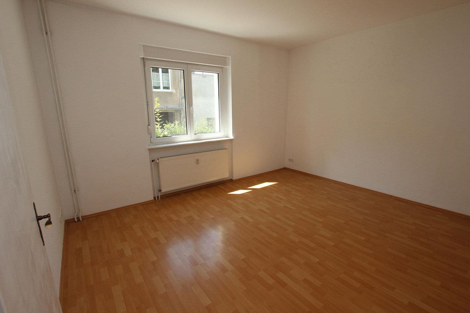 Prenájom bytu 3-izbový 80 m², Schmöckwitzer Straße 109, Eichwalde, Brandenbursko Prenájom bytu 3-izbový 80 m², Schmöckwitzer Straße 109, Eichwalde, Brandenbursko