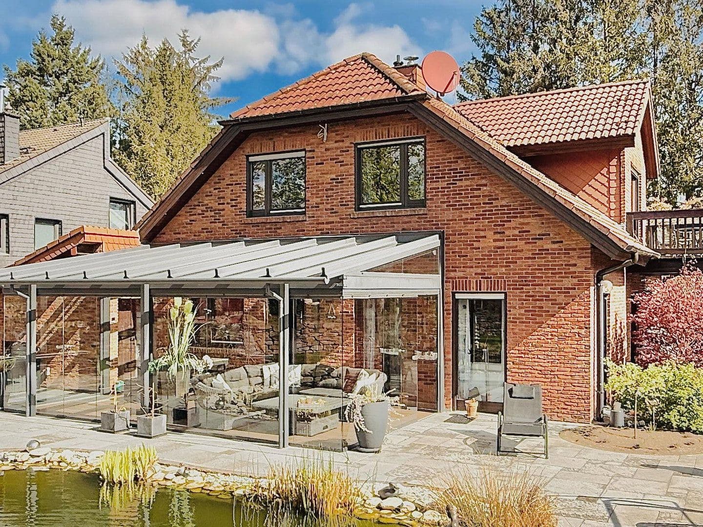 Predaj domu 227 m², pozemek 858 m², Schleebachstr. 34b, Roetgen, Severné Porýnie - Westfálsko Predaj domu 227 m², pozemek 858 m², Schleebachstr. 34b, Roetgen, Severné Porýnie - Westfálsko