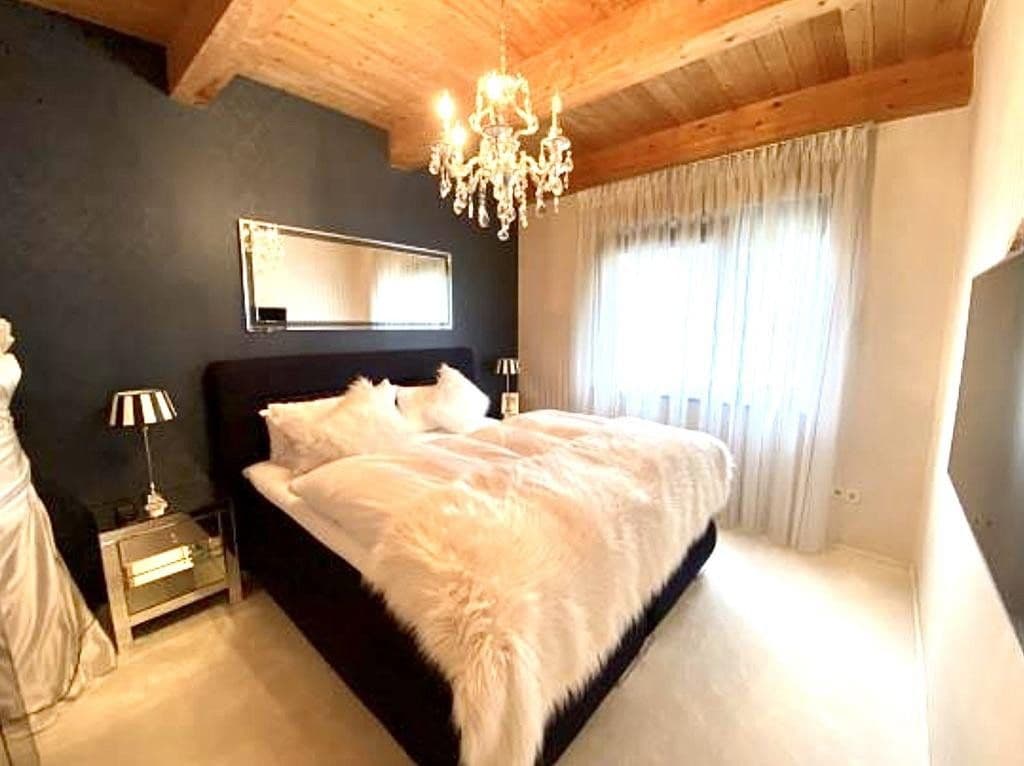 Predaj domu 227 m², pozemek 858 m², Schleebachstr. 34b, Roetgen, Severné Porýnie - Westfálsko Predaj domu 227 m², pozemek 858 m², Schleebachstr. 34b, Roetgen, Severné Porýnie - Westfálsko