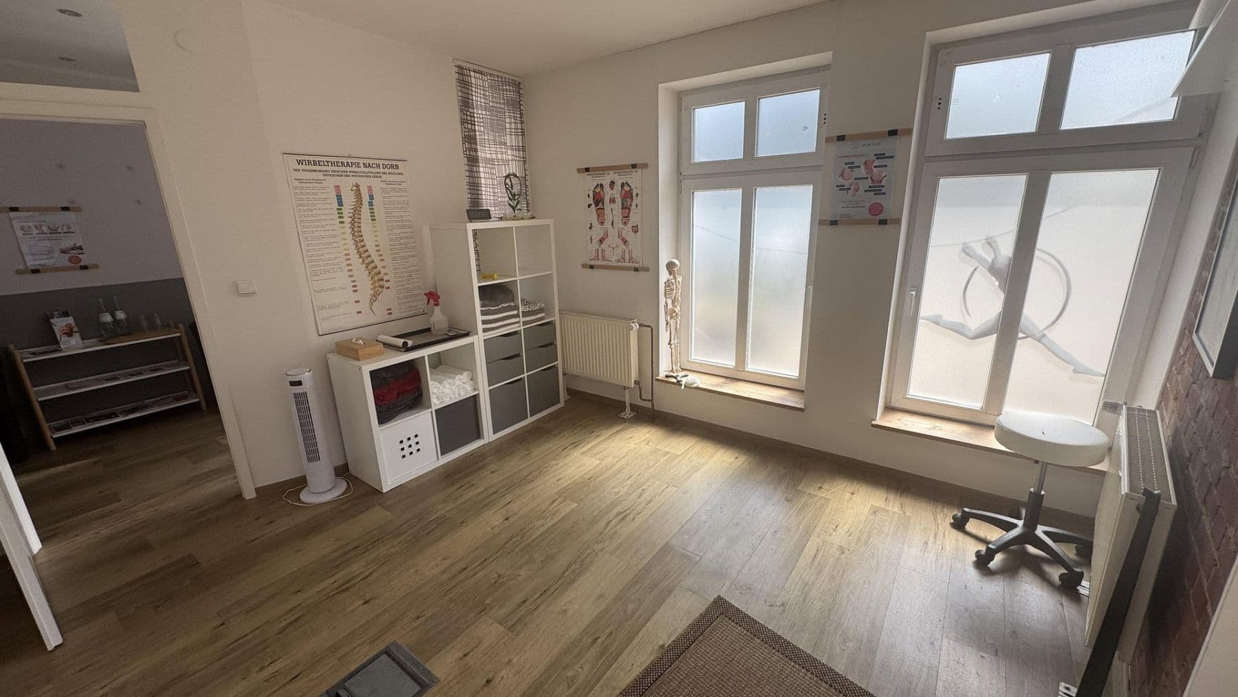 Prenájom kancelárie 130 m², Neusser Str. 1b, Dormagen, Severné Porýnie - Westfálsko Prenájom kancelárie 130 m², Neusser Str. 1b, Dormagen, Severné Porýnie - Westfálsko