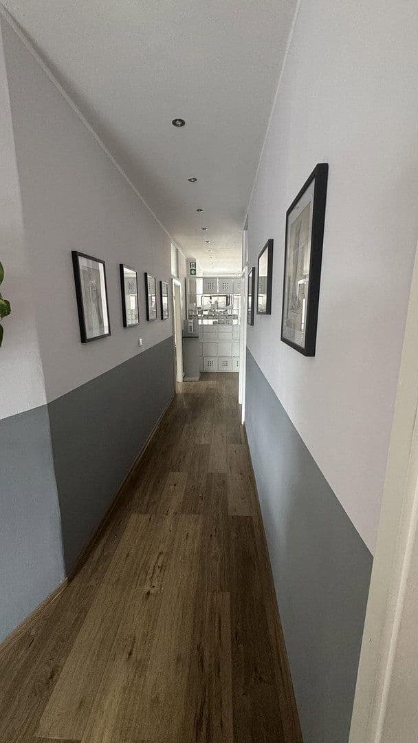 Prenájom kancelárie 130 m², Neusser Str. 1b, Dormagen, Severné Porýnie - Westfálsko Prenájom kancelárie 130 m², Neusser Str. 1b, Dormagen, Severné Porýnie - Westfálsko