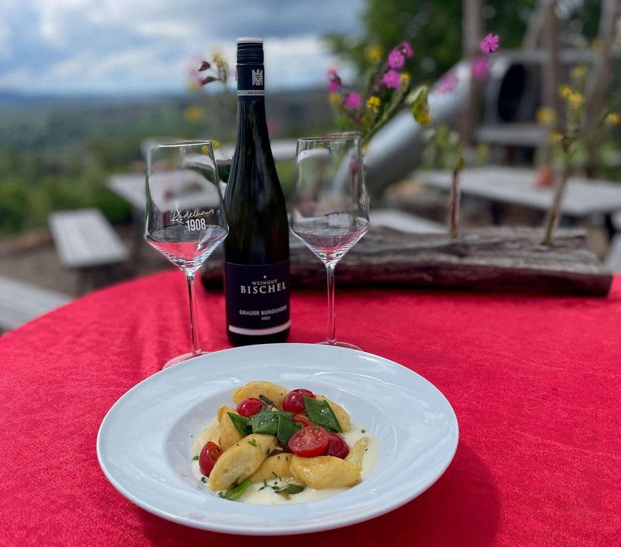 Predaj domu 460 m², pozemek 2.041 m², Rodelhaus 1, Braunlage, Dolné Sasko Predaj domu 460 m², pozemek 2.041 m², Rodelhaus 1, Braunlage, Dolné Sasko