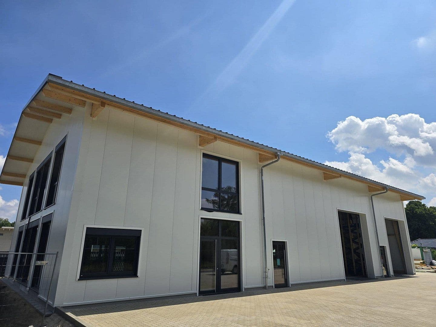 Prenájom nebytového priestoru 90 m², Am Moorholzkamp 6, Büchen, Šlezvicko-Holštajnsko Prenájom nebytového priestoru 90 m², Am Moorholzkamp 6, Büchen, Šlezvicko-Holštajnsko