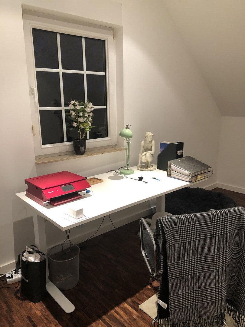 Predaj domu 129 m², pozemek 420 m², Dahlwitzer Str.35, Berlin Mahlsdorf, Berlín Predaj domu 129 m², pozemek 420 m², Dahlwitzer Str.35, Berlin Mahlsdorf, Berlín