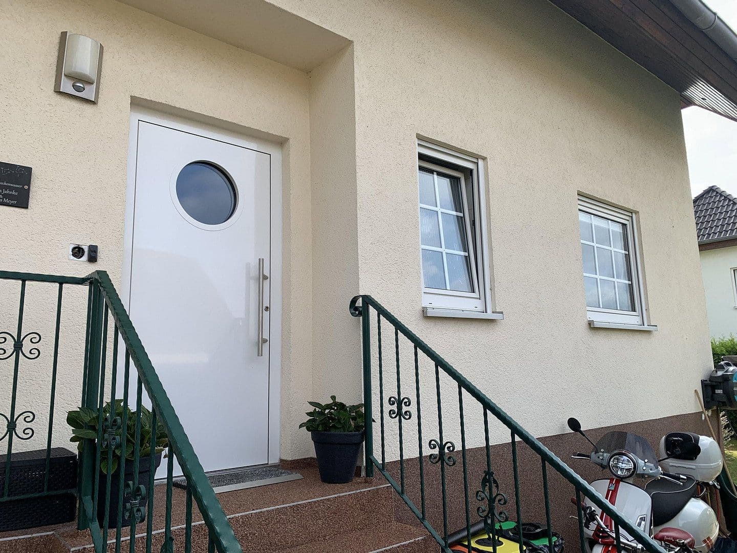 Predaj domu 129 m², pozemek 420 m², Dahlwitzer Str.35, Berlin Mahlsdorf, Berlín Predaj domu 129 m², pozemek 420 m², Dahlwitzer Str.35, Berlin Mahlsdorf, Berlín