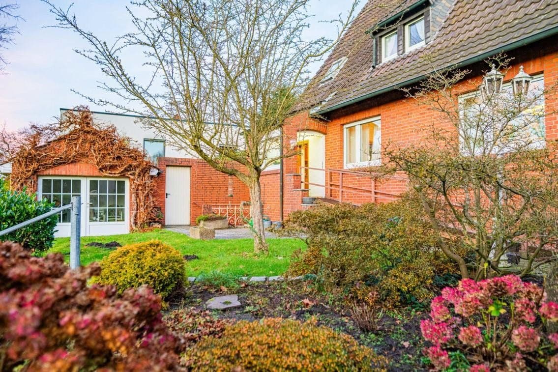 Prenájom domu 162 m², pozemek 1.712 m², Rheine, Severné Porýnie - Westfálsko Prenájom domu 162 m², pozemek 1.712 m², Rheine, Severné Porýnie - Westfálsko