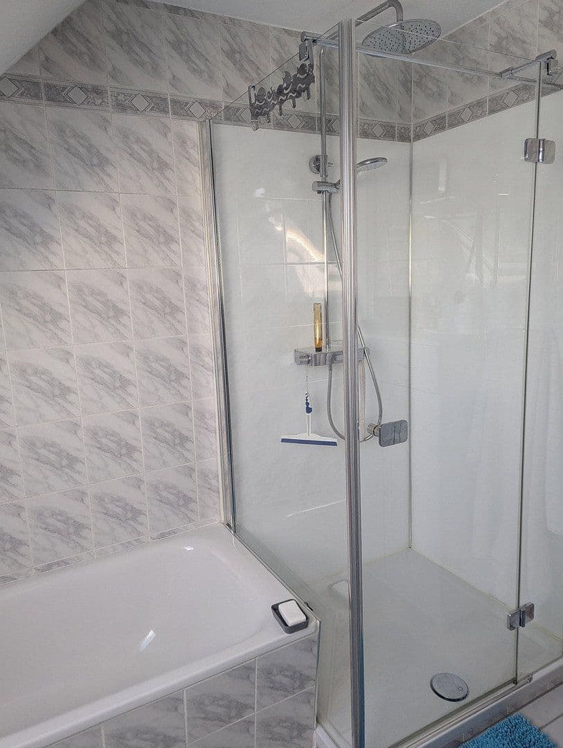 Predaj domu 223 m², pozemek 1.695 m², Steinberg, Šlezvicko-Holštajnsko Predaj domu 223 m², pozemek 1.695 m², Steinberg, Šlezvicko-Holštajnsko